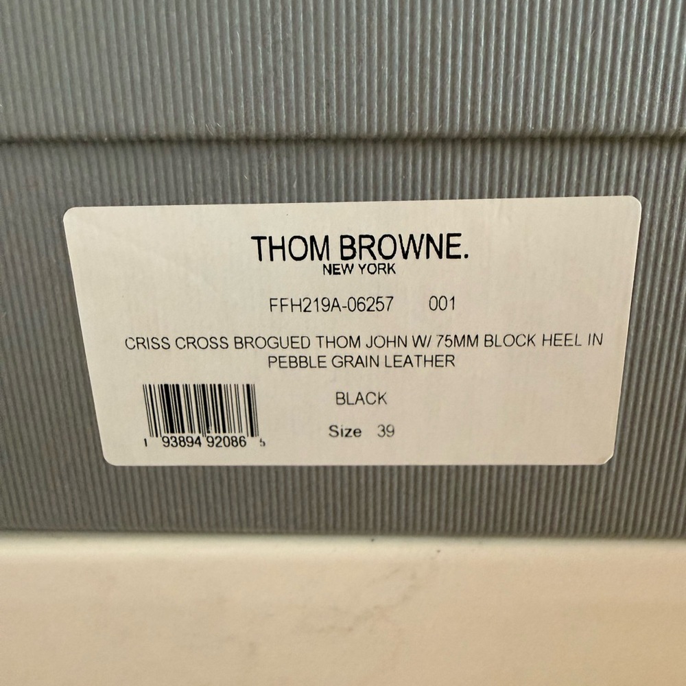 Thom Browne Black PEBBLE GRAIN CRISS CROSS HEELED THOM JOHN 75MM - Picture 7 of 7